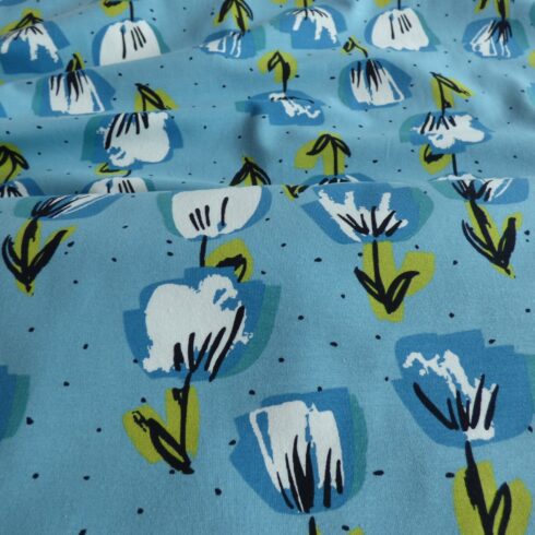 Kék virágos pamut jersey