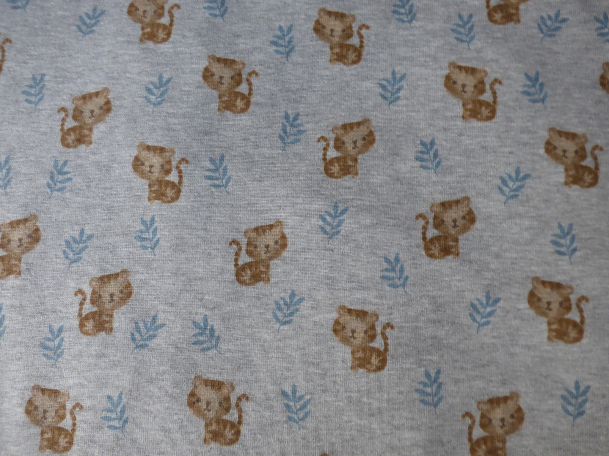 Barna cicás warmkeeper